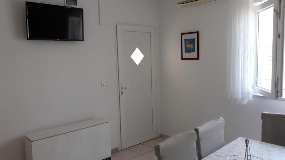 Apartments Rovis Tar-Vabriga Kültér fotó