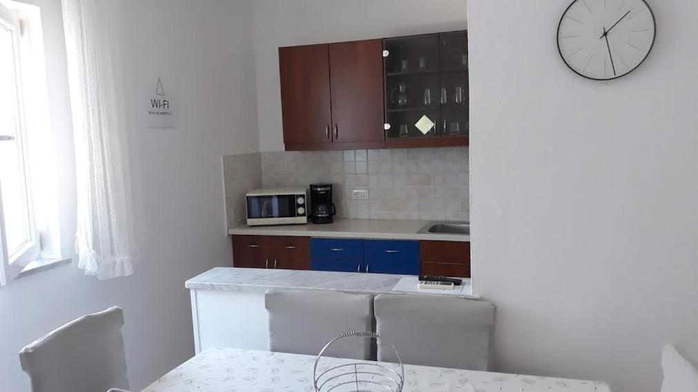 Apartments Rovis Tar-Vabriga Kültér fotó