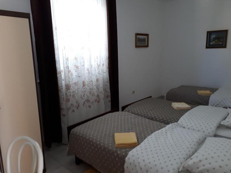 Apartments Rovis Tar-Vabriga Kültér fotó